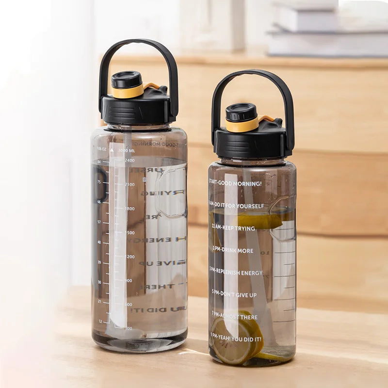 Sports Water Bottle Large Capacity Plastic Cup Leak-proof With Straw